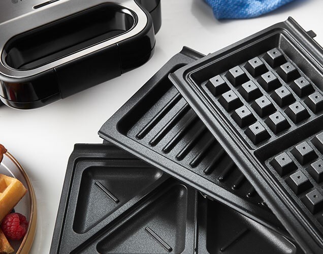 Russel Hobbs 3-in-1 Sandwich Maker RUSSELL