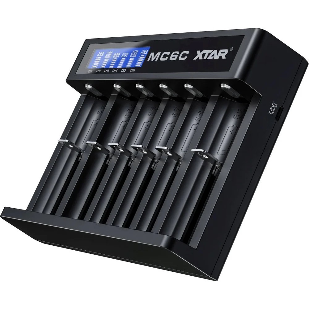 XTAR Battery charger LI-ION 18650 MC6C