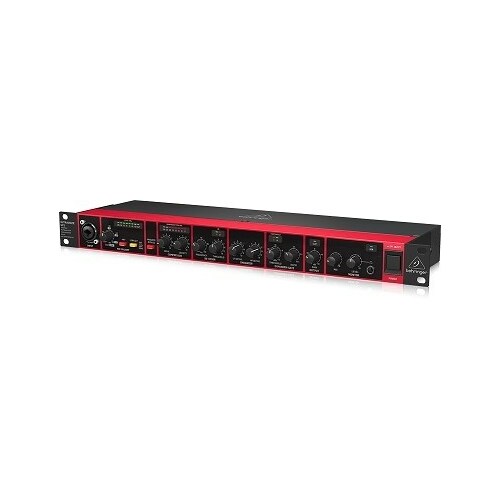 Behringer UV1 audio preamplifier | 000-E5901-00010