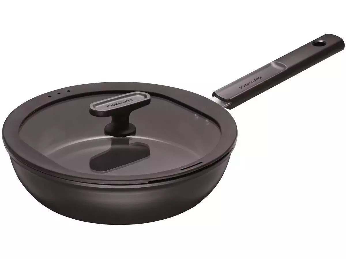 Fiskars Chef`s pan 28 cm (3