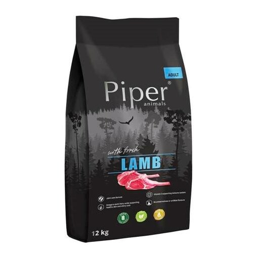 DOLINA NOTECI Piper Animals with lamb