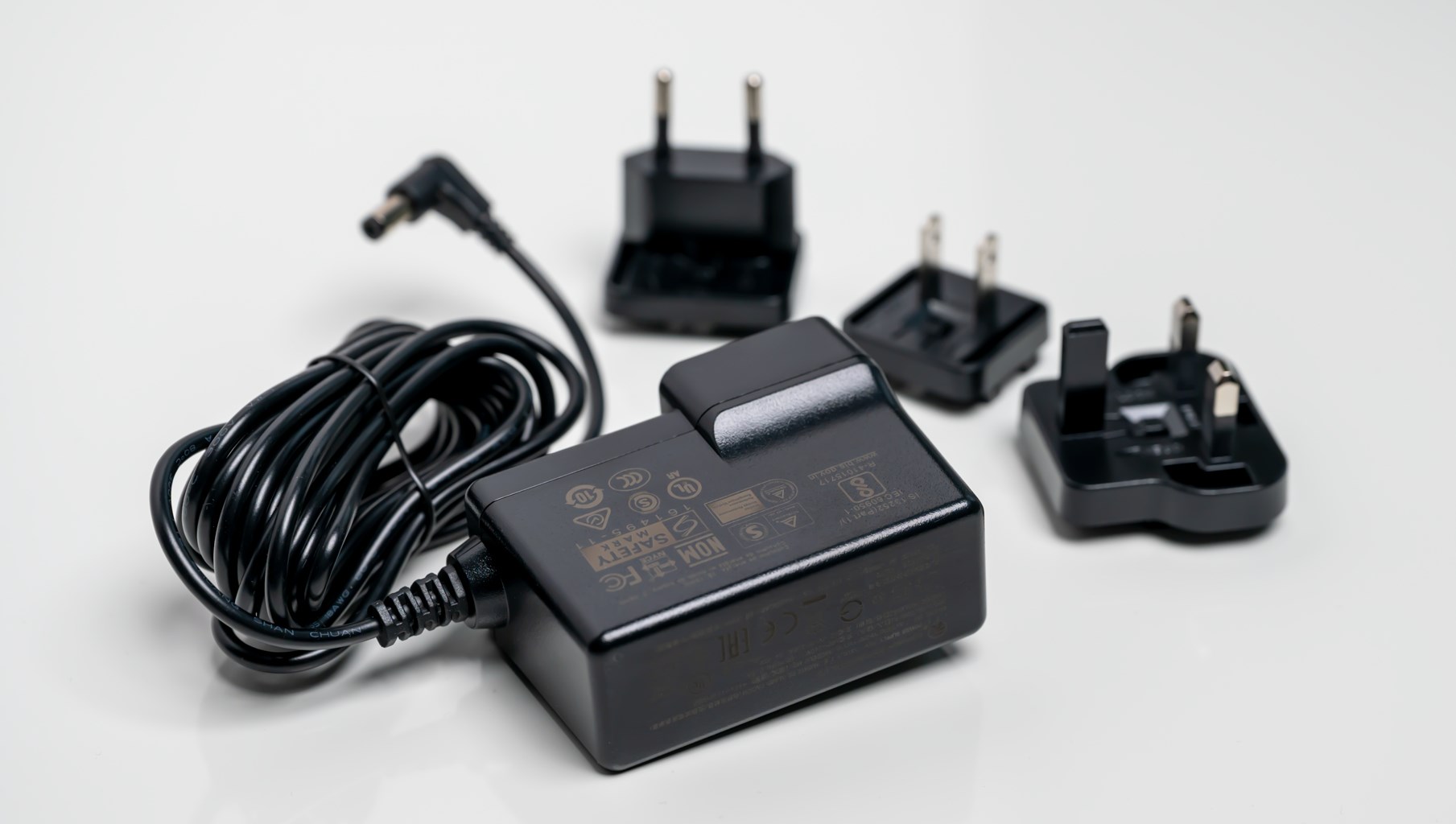 HUMLY  HUM1006 Room Display 12V Power