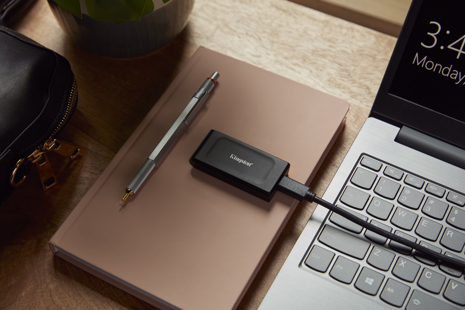 KINGSTON SSD XS1000 1TB USB3.2