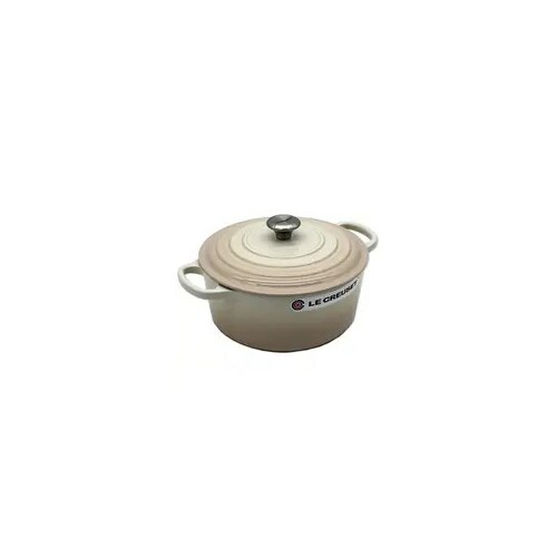 No name Le Creuset Signature Roaster
