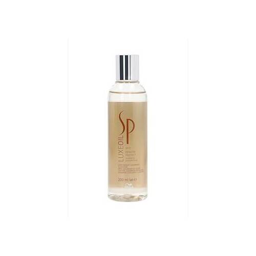 Wella Professional Luxurious shampoo for damaged