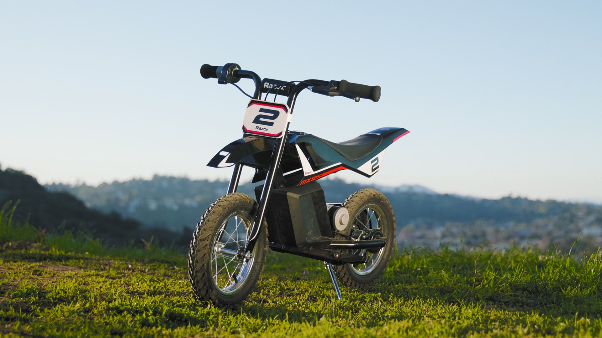 Razor Motorcycle MX125 Dirt Rocket Lithium