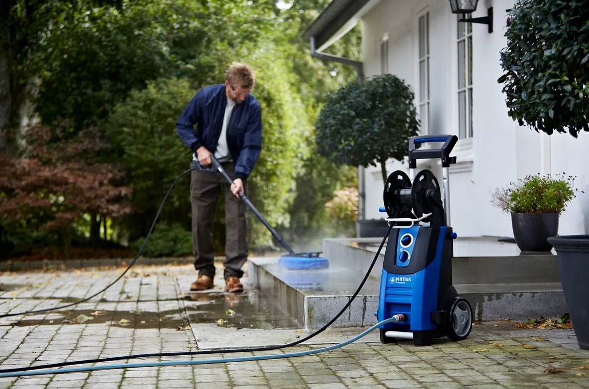 NILFISK PREMIUM 200-15 EU pressure washer