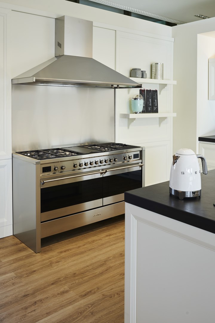 SMEG  Kettle white (KLF04WHEU) | KLF04WHEU
