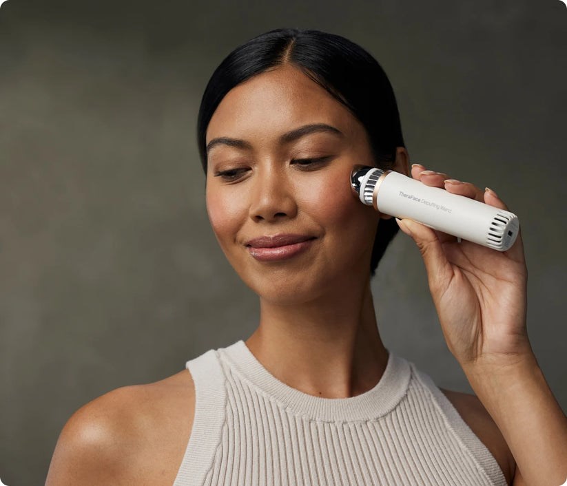 Therabody Theraface Depuffing Wand massager Face