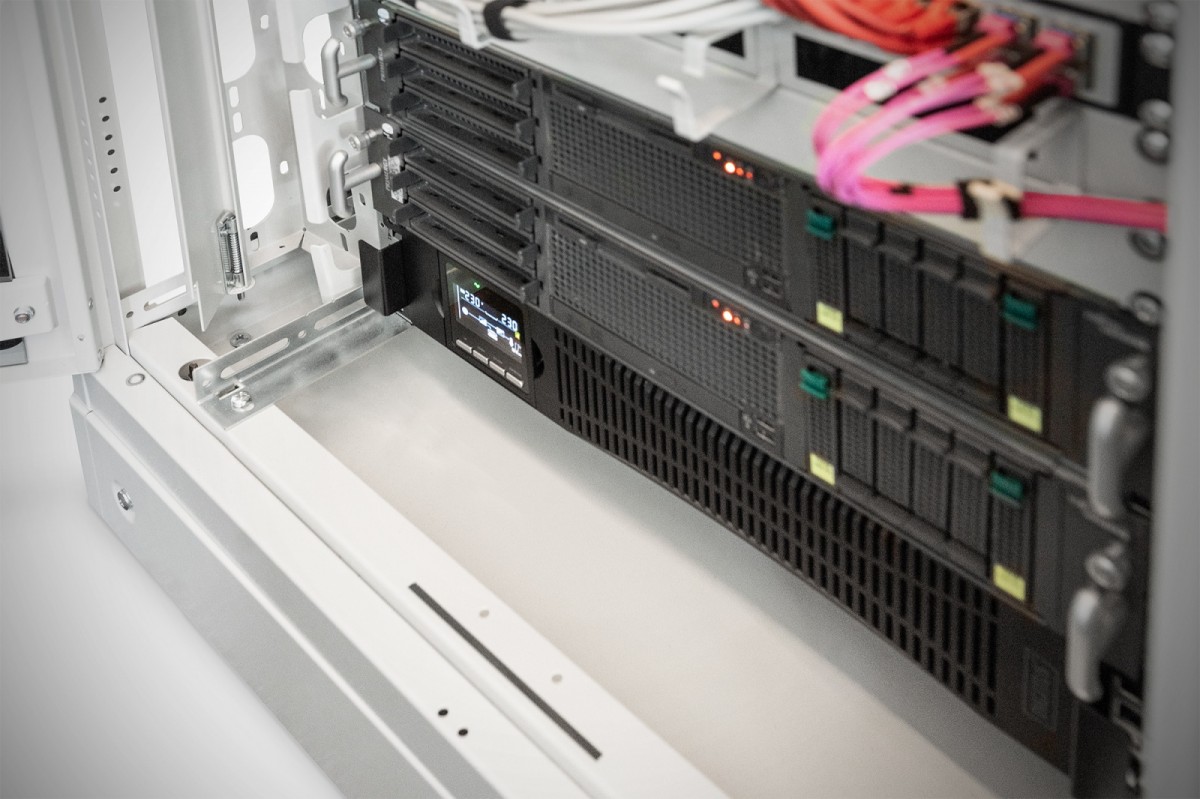 Digitus  UPS Online Rack DN-170093 |